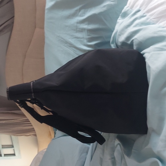 Kenneth Cole Reaction Black Nylon Tote bag - Picture 7 of 16